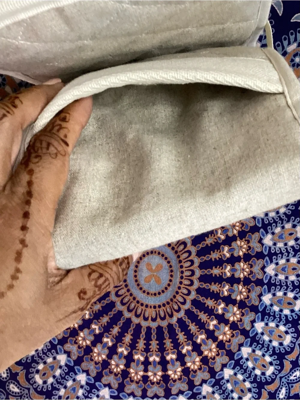 NWOT IKEA MARIATHERES Quilted Pouch in Beige approximately 35 x 36
